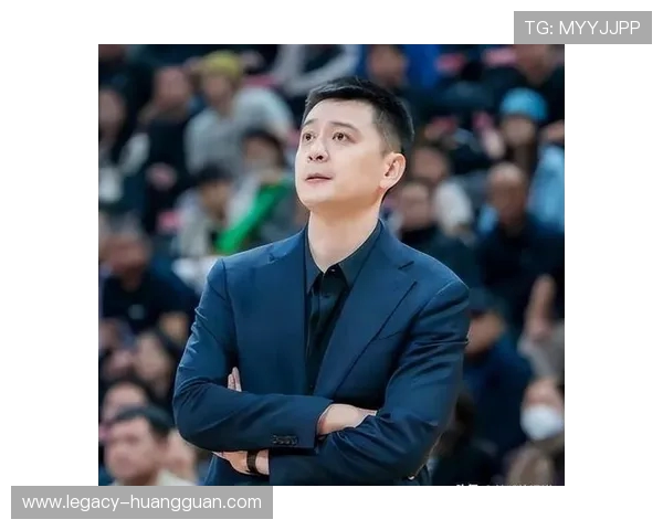杨鸣：辽宁队未来的重点是引援和梯队搭建，下赛季已是生存问题